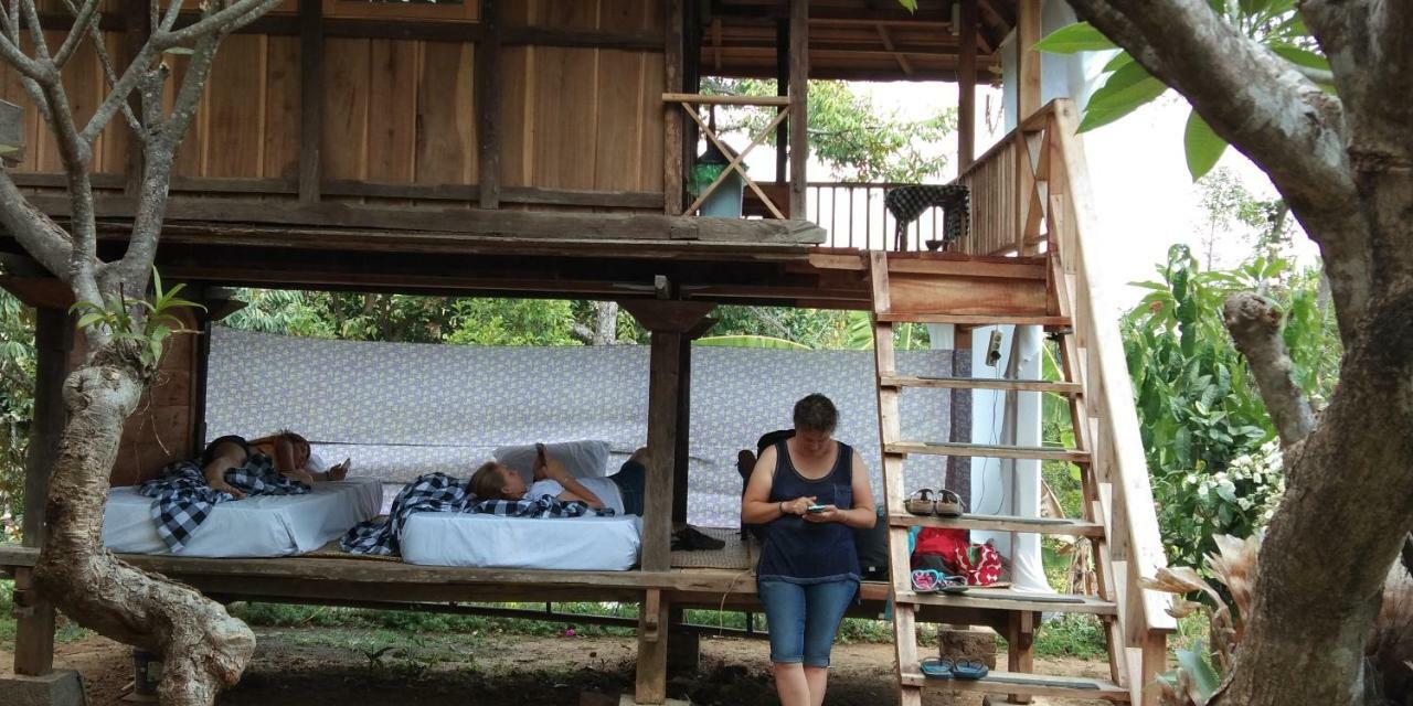 Esa Di Kubu Homestay Singaraja Zewnętrze zdjęcie